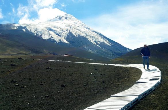 Kelionė į Čilę. Raftingas ledine ugnikalnio upe, pingvinai ir įspūdingas 3600 m. senumo miškas