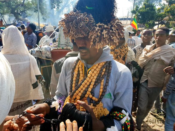 Kelionė į Etiopiją. Kalėdų šventėje tikintieji tramdomi lazdomis, o kunigai šoka ant bažnyčių stogų